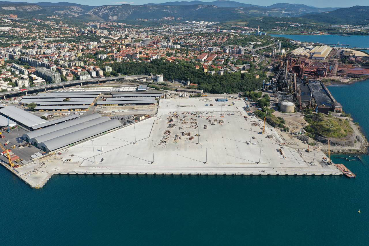 viasta aerea banchina ex scalo legnami Porto Trieste