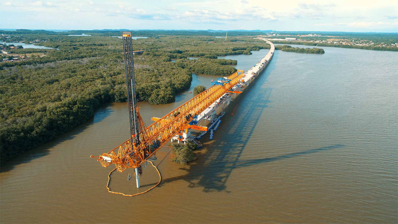 Costruzione viadotto Gran Manglar
